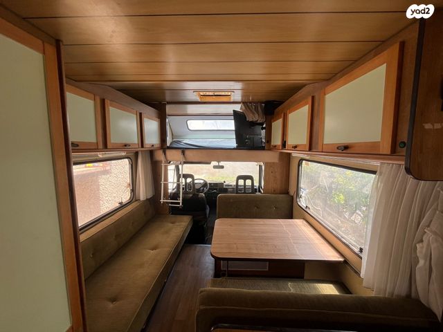 ממונע אוטוקראוון