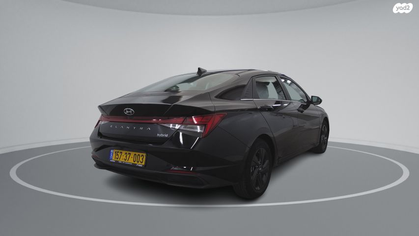 יונדאי אלנטרה