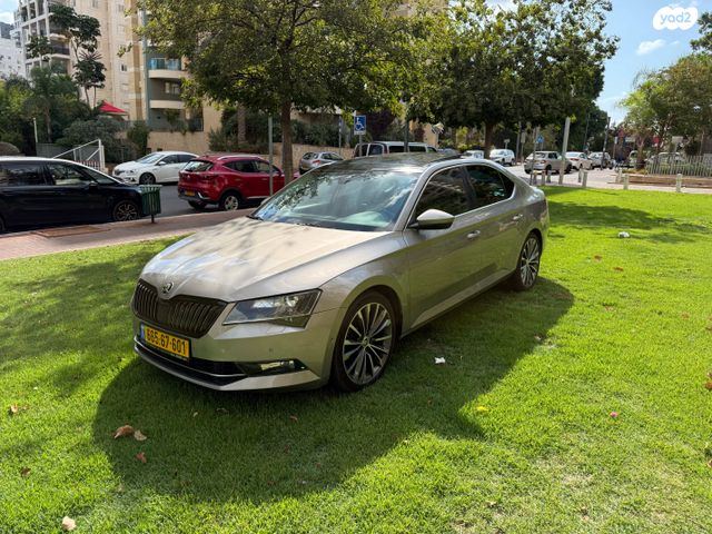 מודעת רכב סקודה סופרב