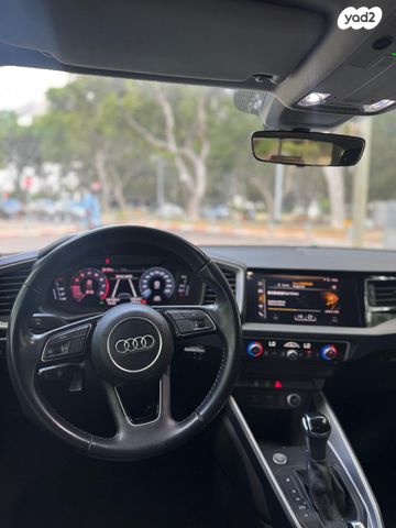 מודעת רכב אאודי A1