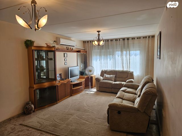 דירה, הרב יוסף משאש 6, שיכון ב', קרית שמונה