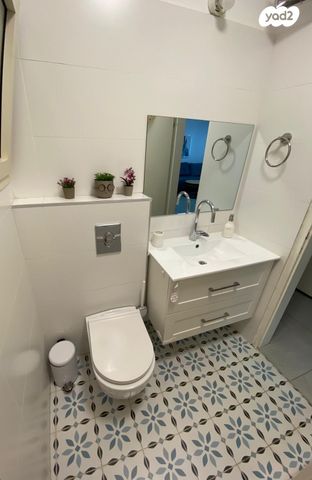 דירה, העצמאות 18, רמב"ם, ראש העין