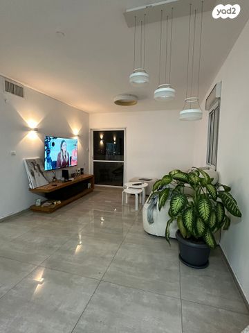 שדרות יעקב (ג'ירופי) 50