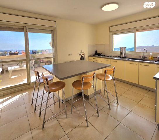 גג/ פנטהאוז, זית שמן 41, גבעת הזית, אפרת