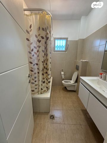 דופלקס, מנשה קפרא 59, שעריים, רחובות