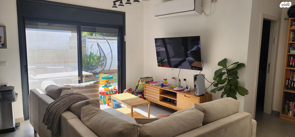 בית פרטי/ קוטג', אברהם שמחי 6, מרמורק, רחובות