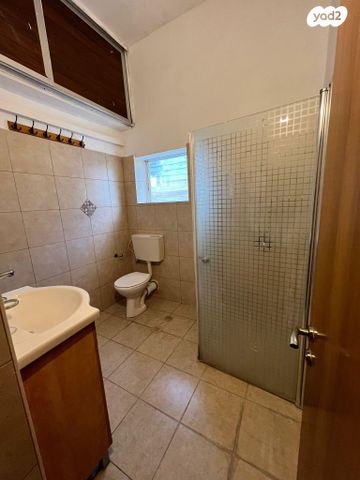 בית פרטי/ קוטג', אברהם שמחי 6, מרמורק, רחובות