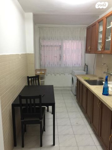 דירה, שמעון בר גיורא 23, שכונה ד', באר שבע