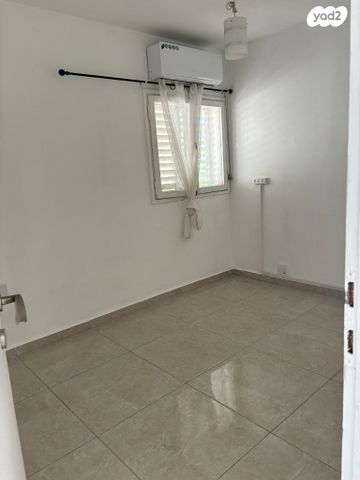 דירה, שדרות יוספטל 43, גבעה א', שביט, קרית אתא