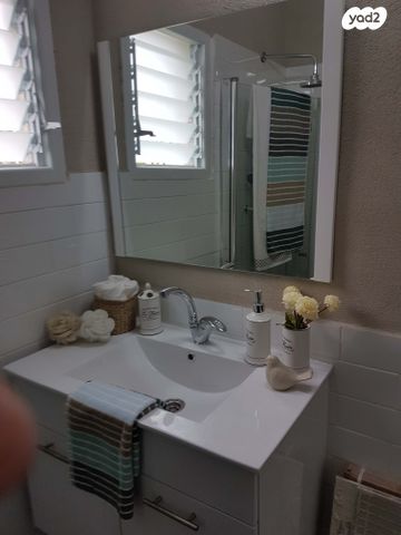 דירה, כצנלסון 16, לב העיר, בת ים