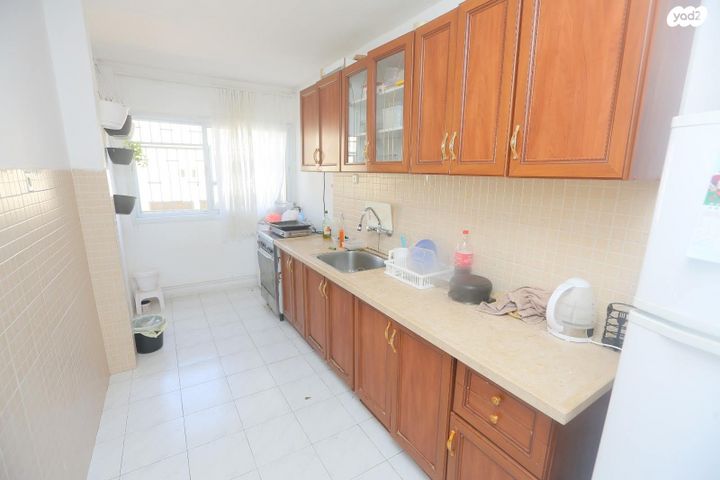 דירה, שמעון בר גיורא 23, שכונה ד', באר שבע