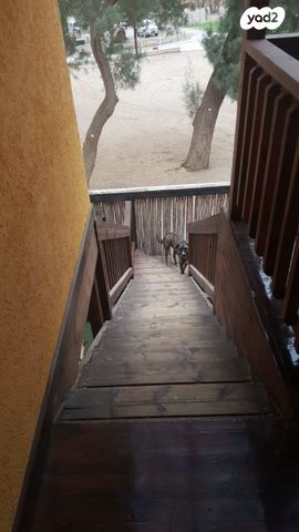 דירה, מדיין 194, האשל, אילת