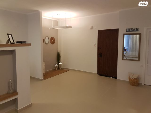 דירה, כצנלסון 16, לב העיר, בת ים