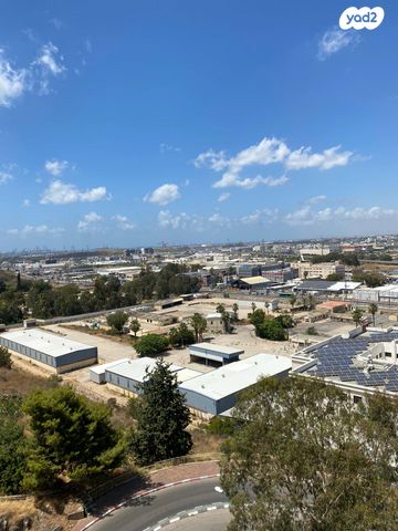 מעלה הגיבורים 4