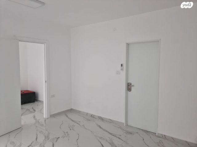 משרדים, יצחק שדה 34, מונטיפיורי, הרכבת, תל אביב יפו