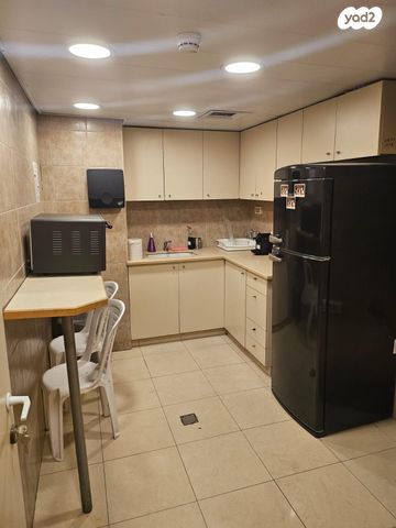 משרדים, הבנים 12, רמתיים, הוד השרון