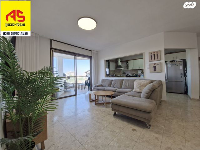 דירה, ברל כצנלסון, נווה עמל, הרצליה