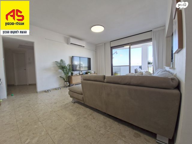 דירה, ברל כצנלסון, נווה עמל, הרצליה