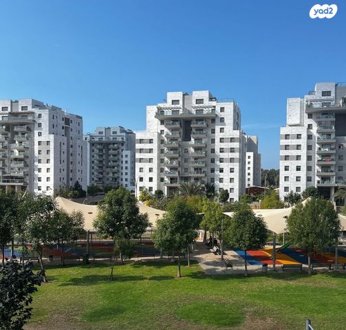 דירה, המשוט, נאות רבין, יבנה