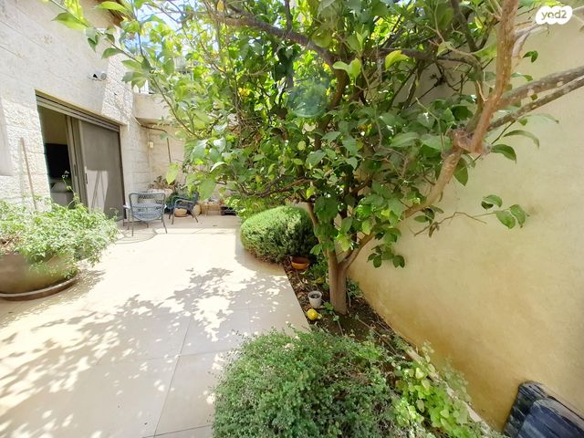 בית פרטי/ קוטג', הר אדר, הר אדר