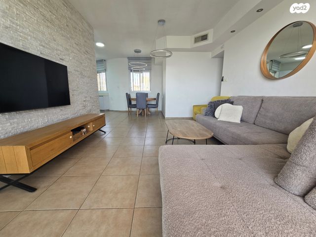 דירה, הרכס, נופי סלע, מעלה אדומים