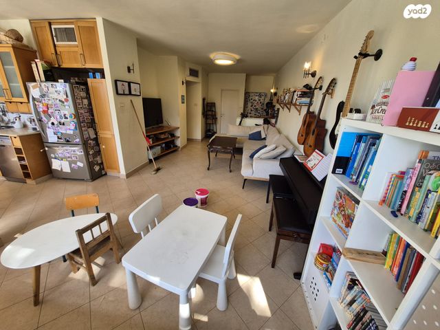 דירה, שדרות השושנים, שכונת הותיקים, רמת גן