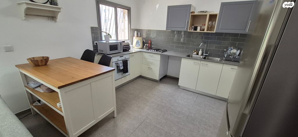 דירה, גרטרוד עליון, ראש העין