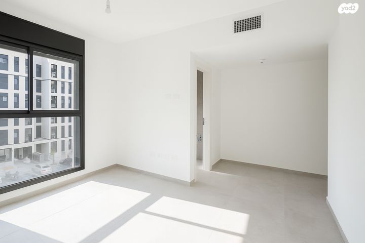 דירה, אור ים, אור עקיבא