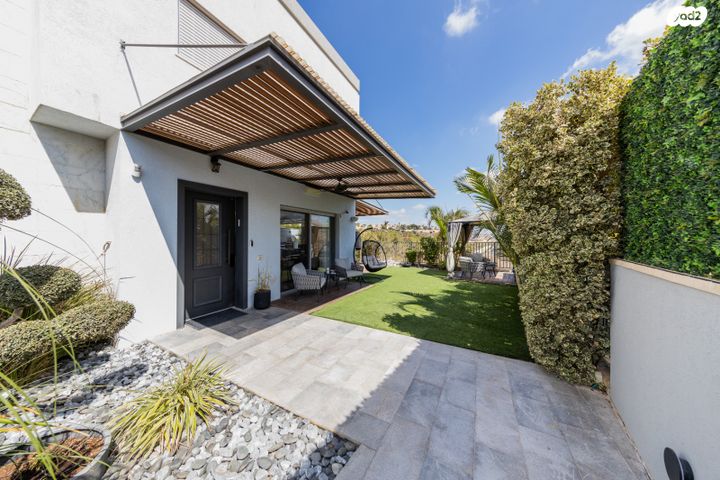 בית פרטי/ קוטג', אלוף הרב גורן, פסגות אפק, ראש העין