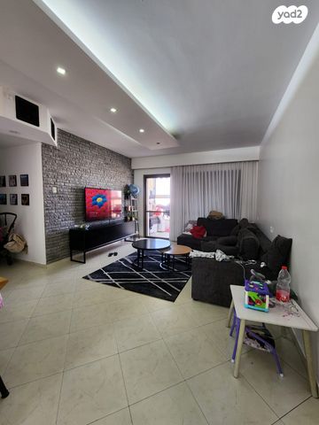 דירה, פרופסור גבריאל טרק, רמות הרכס, באר שבע