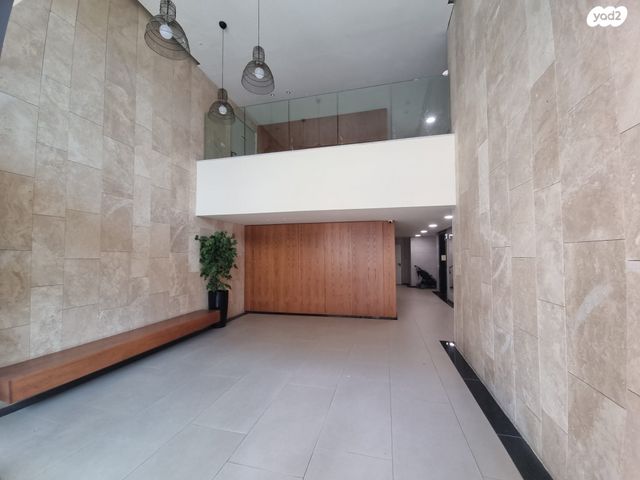 דירה, נרקיס, הפרחים, חריש