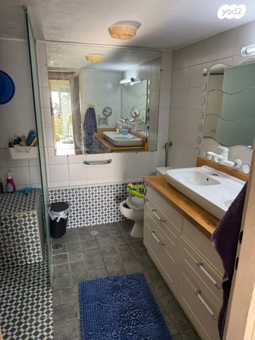 דירת גן, רמת גולדה, חיפה