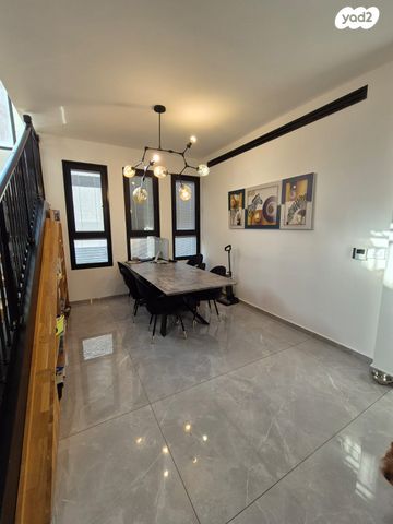 בית פרטי/ קוטג', עליזה בגין, כלניות, באר שבע