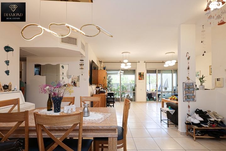 דירה, הרב שלום איפרגן 8, קרית השרון, נתניה