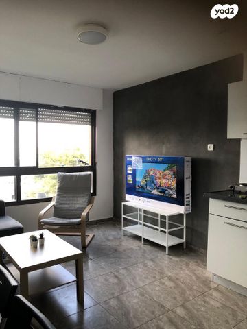 דירה, חבצלת, גבעת עמוס, נשר