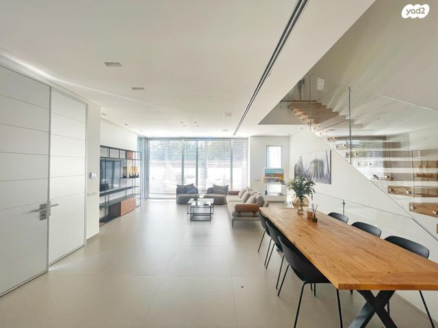 בית פרטי/ קוטג', ישראל כצנלסון, מקוב, רחובות