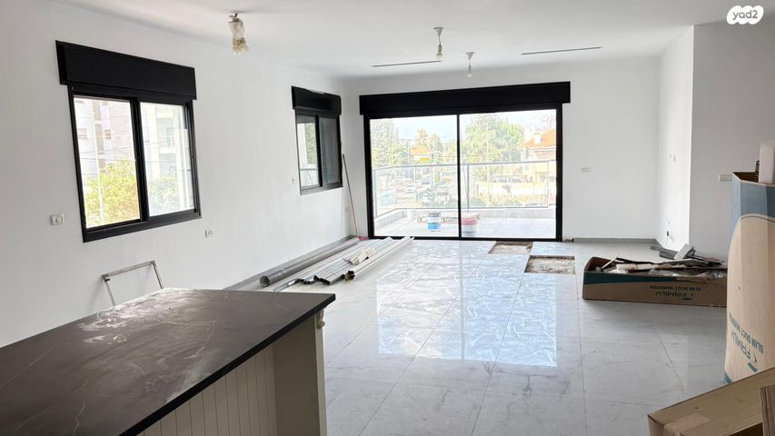 גג/ פנטהאוז, ביאליק, מרכז העיר, חדרה