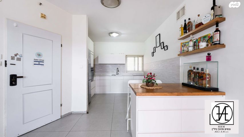 דירה, גולדה מאיר, קרית אילון, חולון