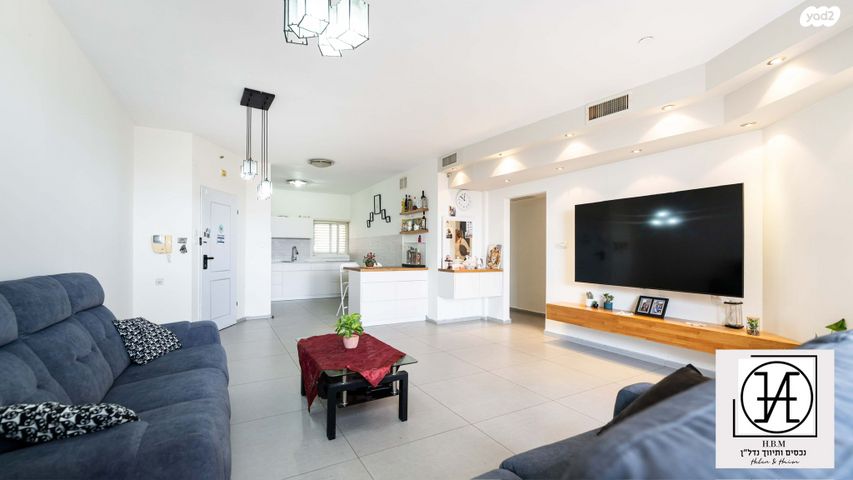 דירה, גולדה מאיר, קרית אילון, חולון