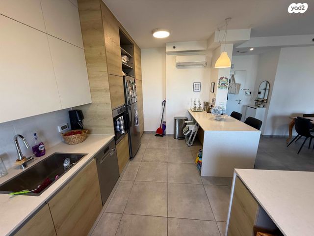 דירה, הנרייטה סאלד 10, קרית גת