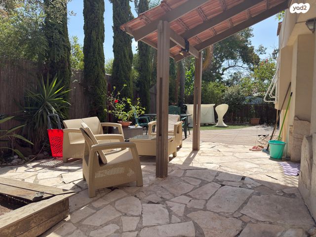 בית פרטי/ קוטג', גן יבנה