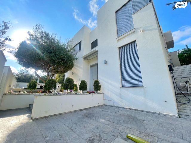 בית פרטי/ קוטג', ישראל כצנלסון, מקוב, רחובות