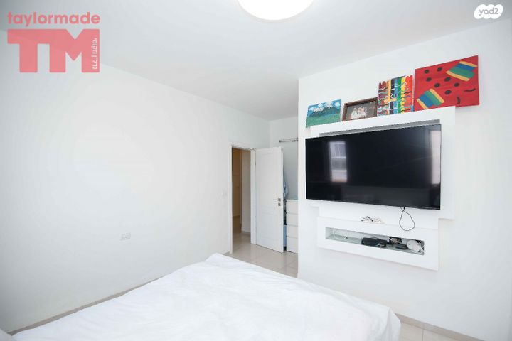 גג/ פנטהאוז, פרדס חנה כרכור