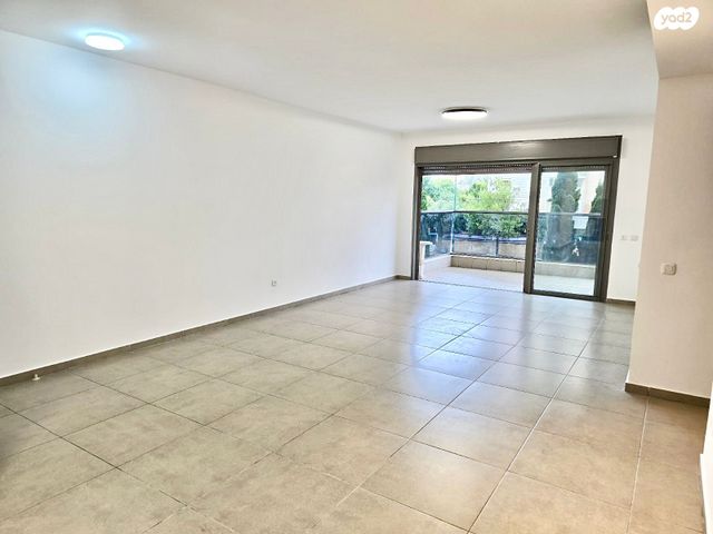 דירה, דרך דגניה 67, קרית השרון, נתניה