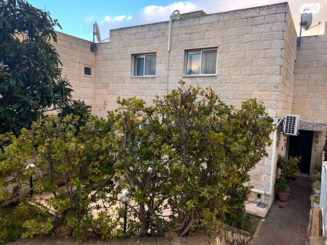 בית פרטי/ קוטג', מבוא הערבה, גבעון החדשה, גבעון החדשה