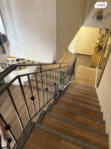 דירת גן, רמת גולדה, חיפה