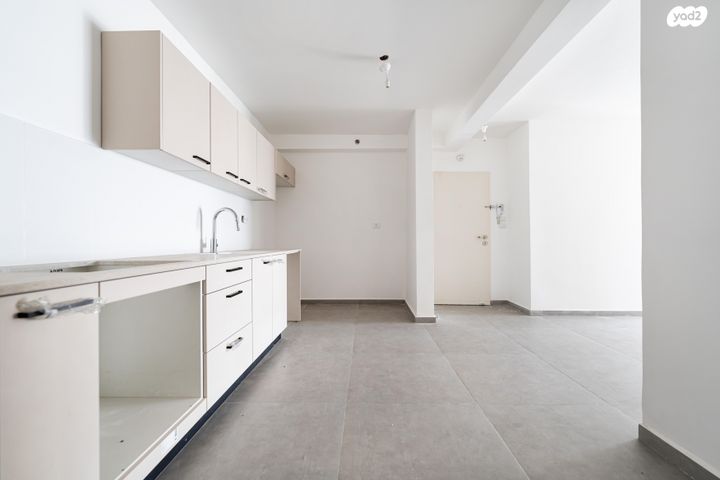 דירה, הראשונים, רובע א', אשדוד