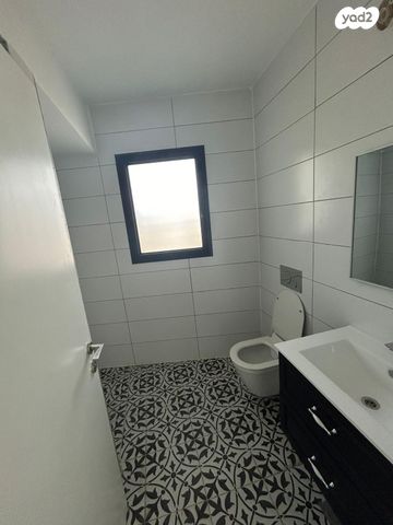 דירה, דרך שלמה, נווה שאנן, תל אביב יפו