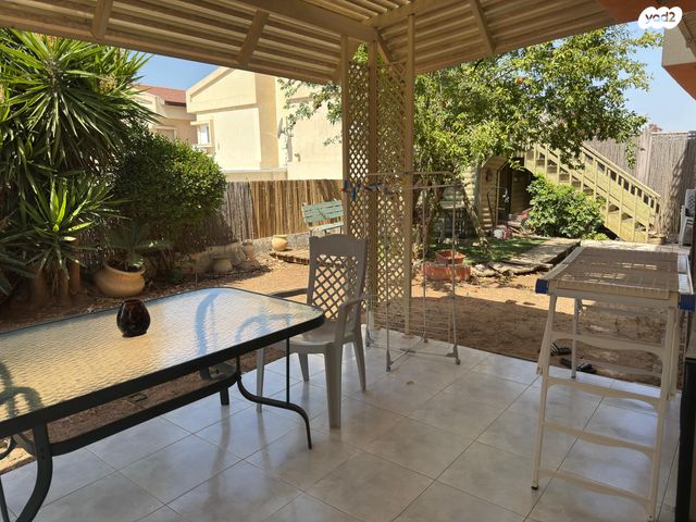 בית פרטי/ קוטג', גן יבנה