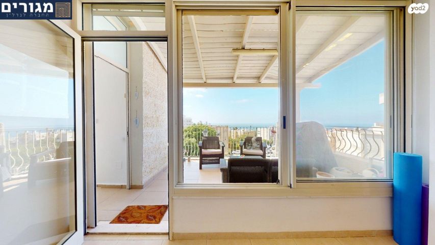 דירה, חרוב, כרמל מערבי, חיפה